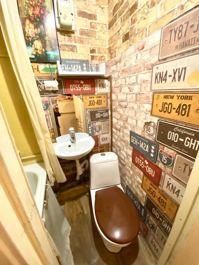 В Центрі Біля Ратуші Вулиця Площа Ринок 11 Leópolis Exterior foto